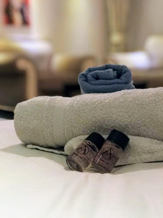 Urban Boutique Hotel Пристина Екстериор снимка