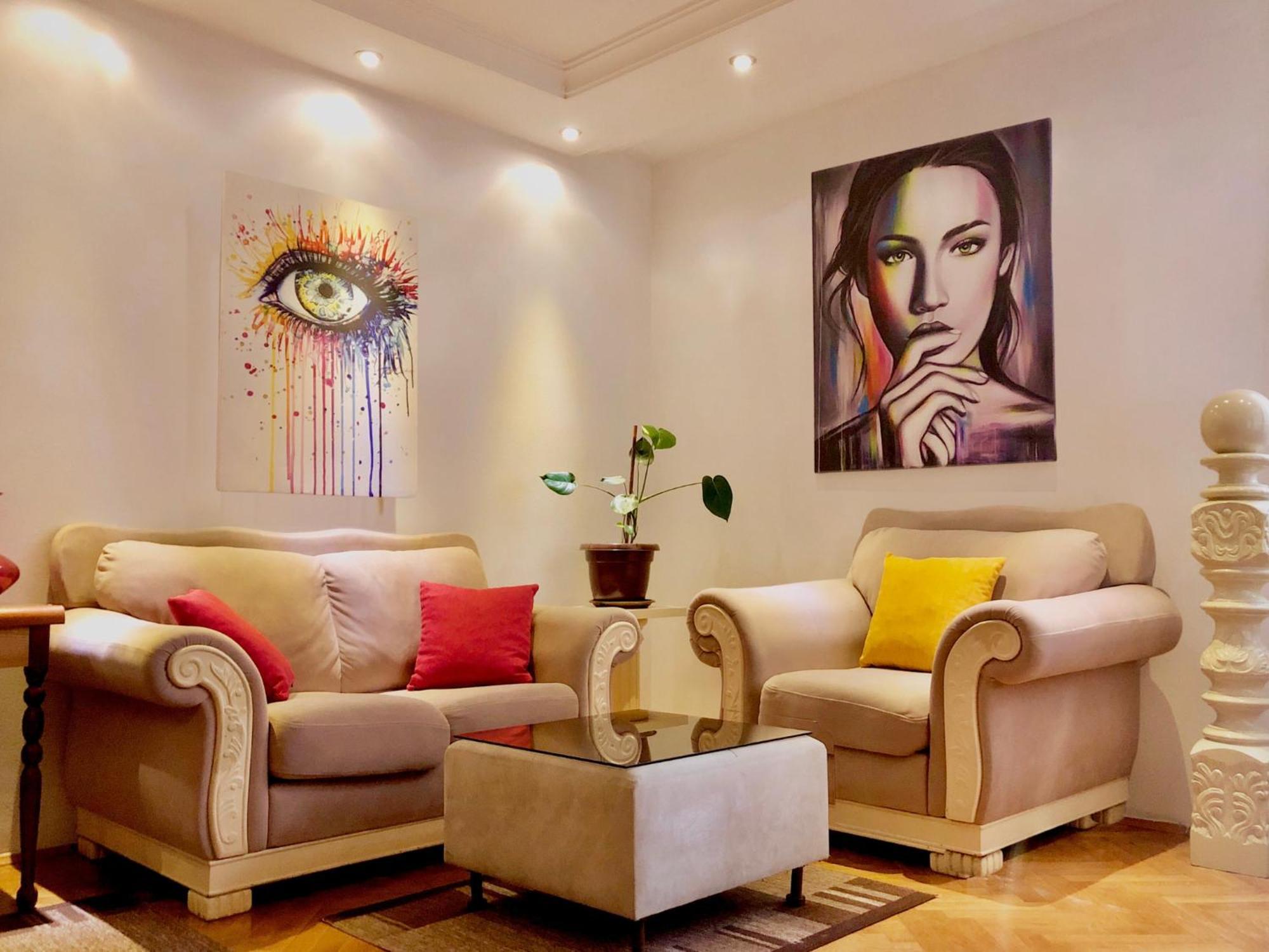 Urban Boutique Hotel Пристина Екстериор снимка