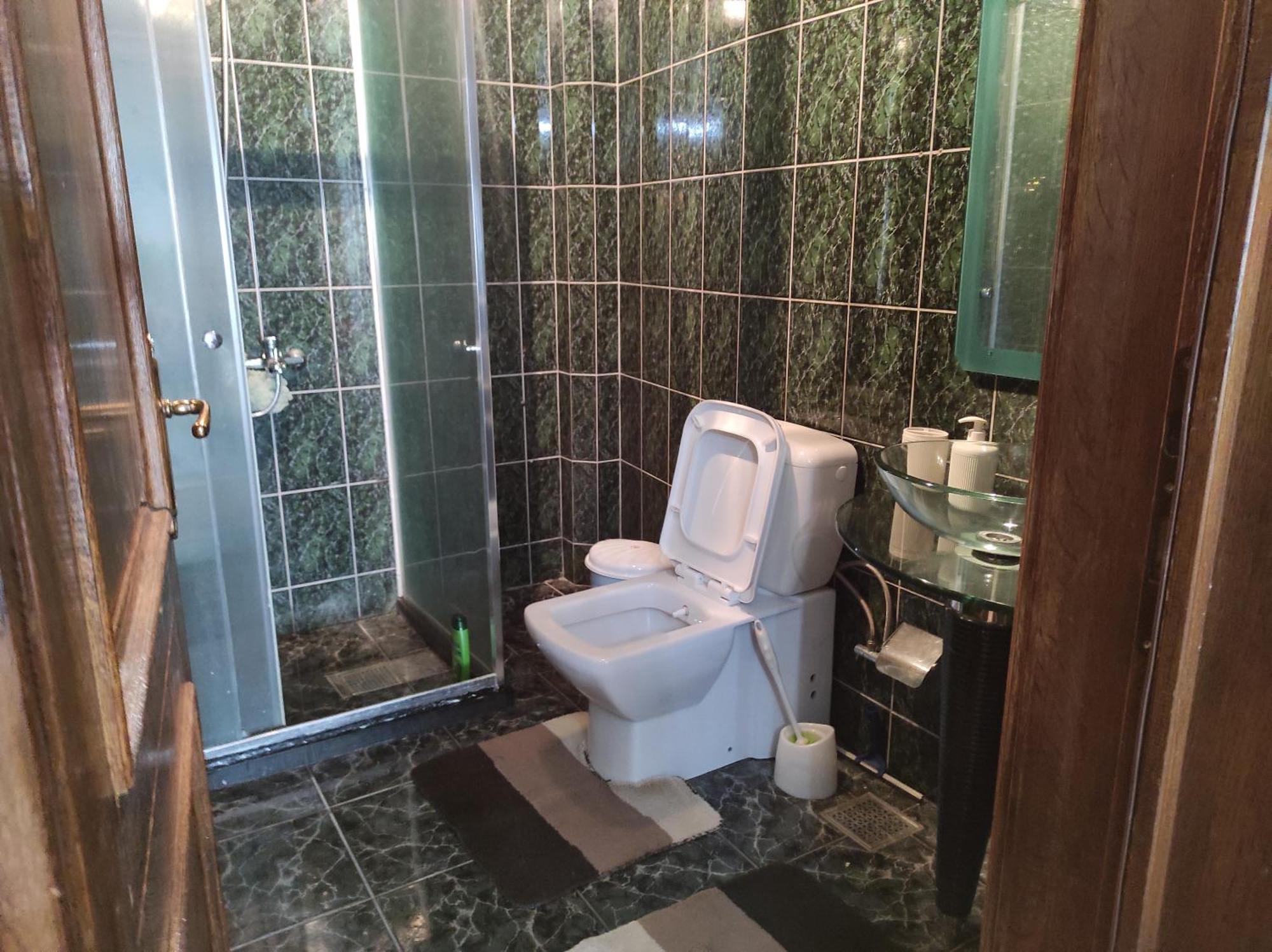 Urban Boutique Hotel Пристина Стая снимка