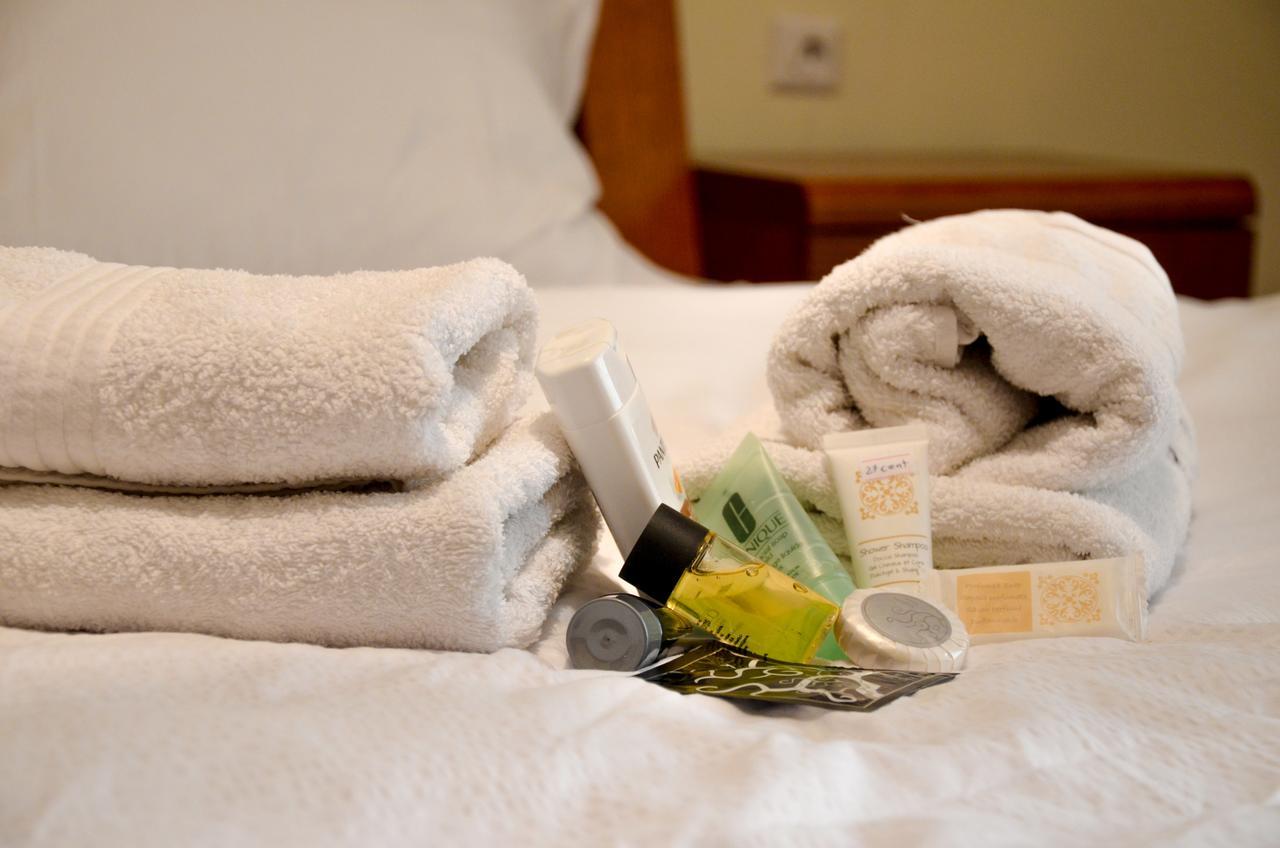 Urban Boutique Hotel Пристина Екстериор снимка